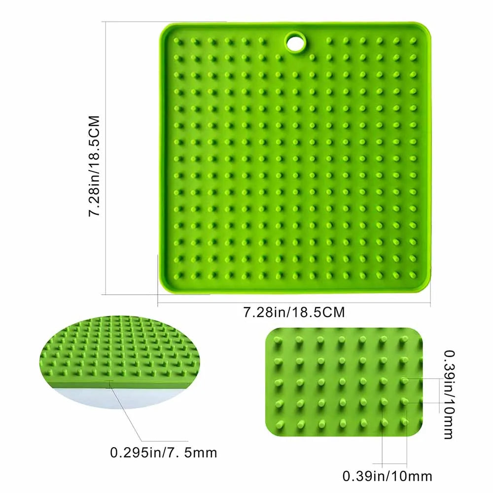 Mat For Dogs Cats Slow Food Bowls Silicone Pets Feeding Lick Pad Pet Slow Feeder Anxiety Food Container Lickimat for Dogs Puppy Oasis Select 1pc green square