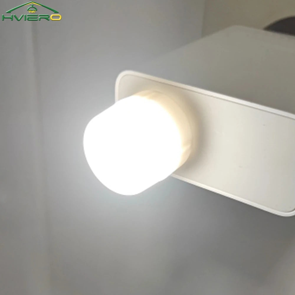 USB LED Night Light – Portable Plug-In Lamp | Warm & Cool White