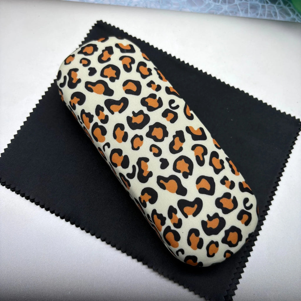 1pc Luxury Leopard Print Metal Glasses Case - Durable Stainless Steel, Stylish Design for Glasses & Accessories, Eyeglass Chain Oasis Select White leopard print