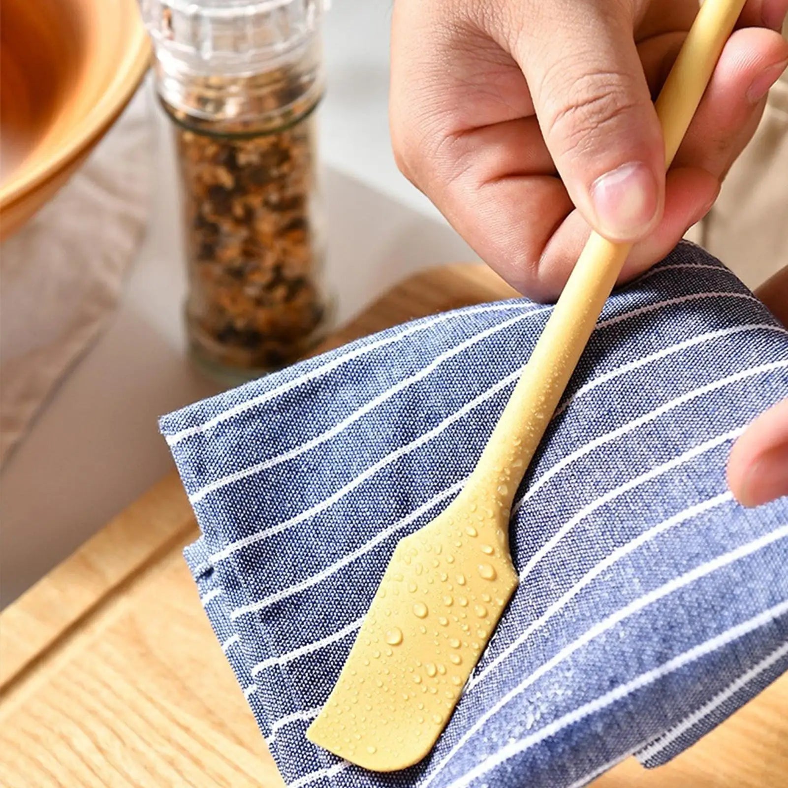 Double Headed Silicone Spatula Scraper All-Purpose Kitchen Tool for Jars Cakes Butter Non-Stick Flexible Baking & Cooking Gadget Oasis Select