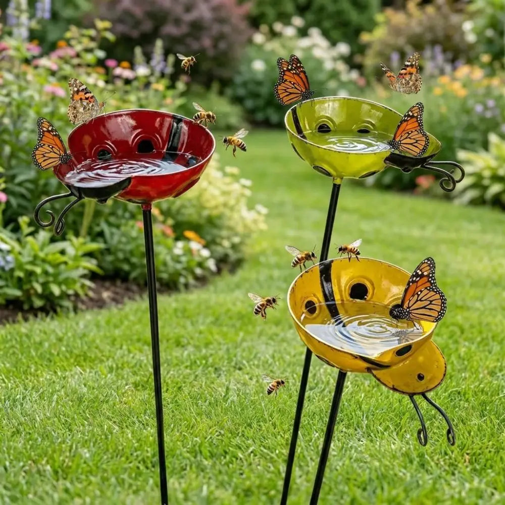 Handcrafted Bee Watering Station Rust-resistant Ground Insert Bird Bath Stake Water Dispenser Iron Art Metal Garden Stake Oasis Select