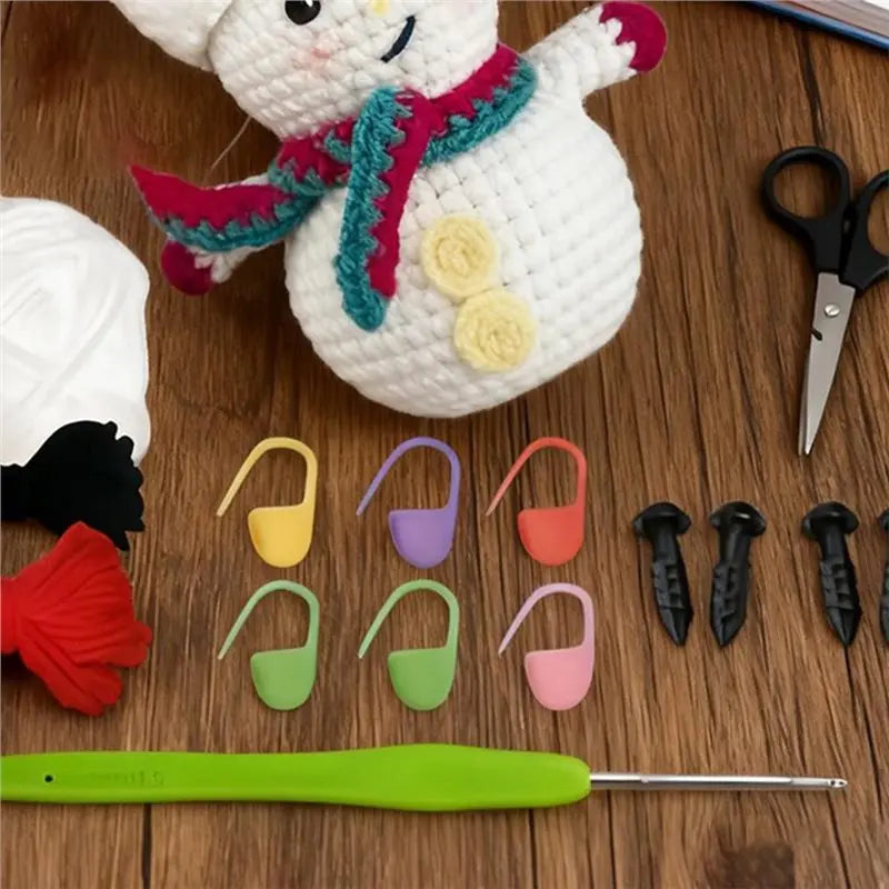 ~WISH Christmas Snowman Crochet Kits For Adults With Yarn Hook, Easy-To-Follow Craft Supplies Featuring Video Tutorials For Wome Oasis Select