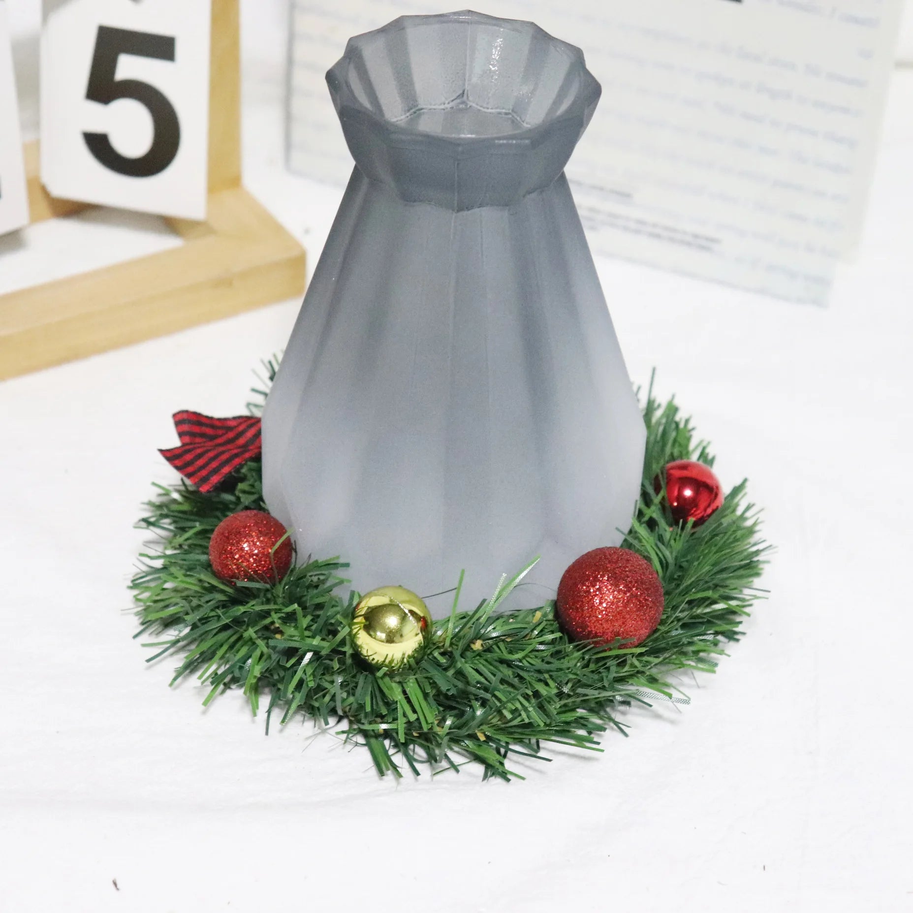 Holiday Garland Decoration Indoor Outdoor Wreath Festive Mini Christmas Wreath with Glitter Balls Bow Small for Holiday Oasis Select
