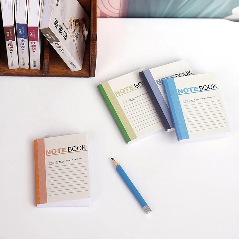 4Pcs 1/12 Dollhouse Mini Notebook Exercise Book Model Dollhouse Study Decoration Dolls House School Stationery Accessories Oasis Select one size