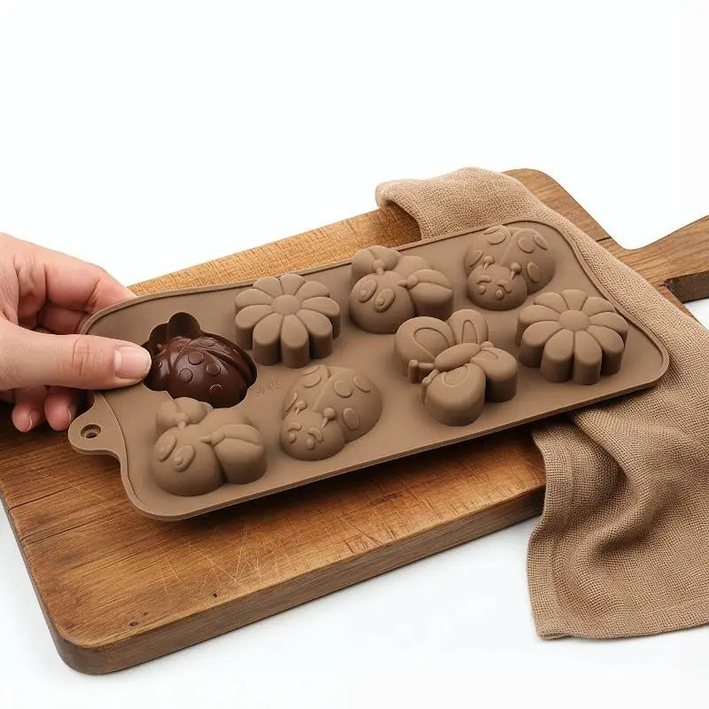 Silicone Flower Chocolate Mold – 8-Cavity BPA-Free Baking Mold