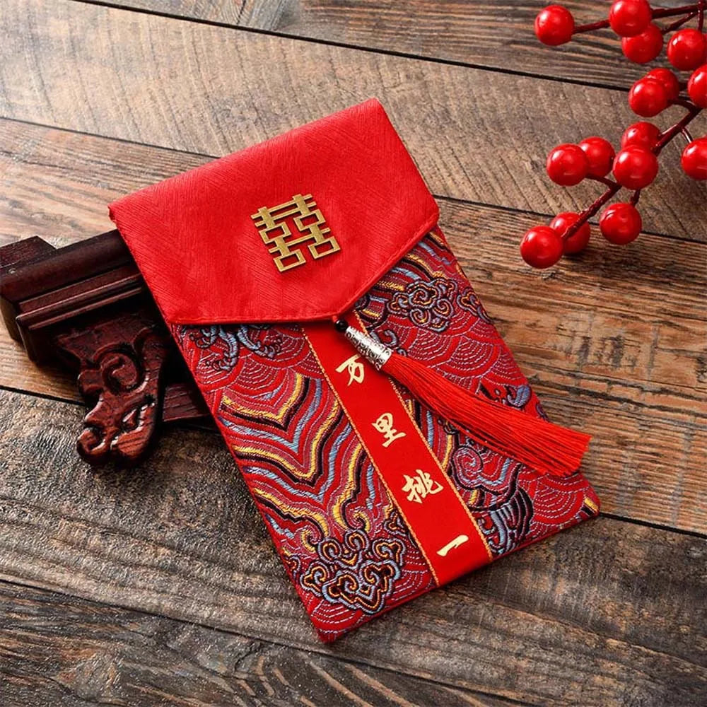2025 Lunar New Year Brocade Red Envelope HongBao with Tassel