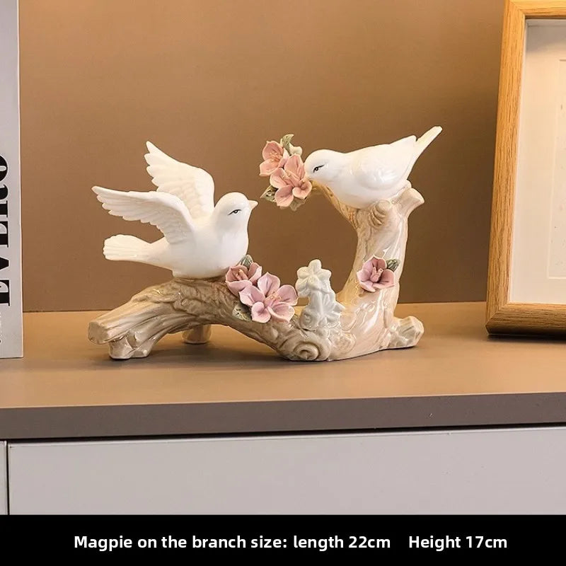 Modern Ceramic Bird Ornament Home Living Room Wine Cabinet Soft Decoration European Room Desktop Ornament Oasis Select A