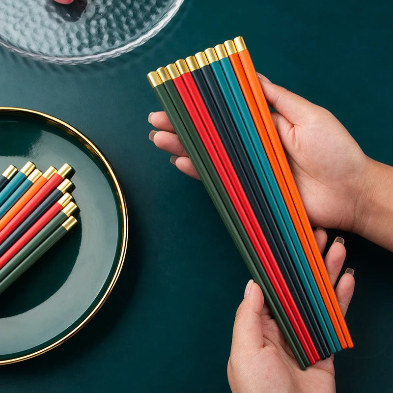 5 Pairs different color Chopsticks Chinese Chopsticks Food Grade Plastic Stick Non-slip Reusable Chopsticks for Sushi Tableware Oasis Select