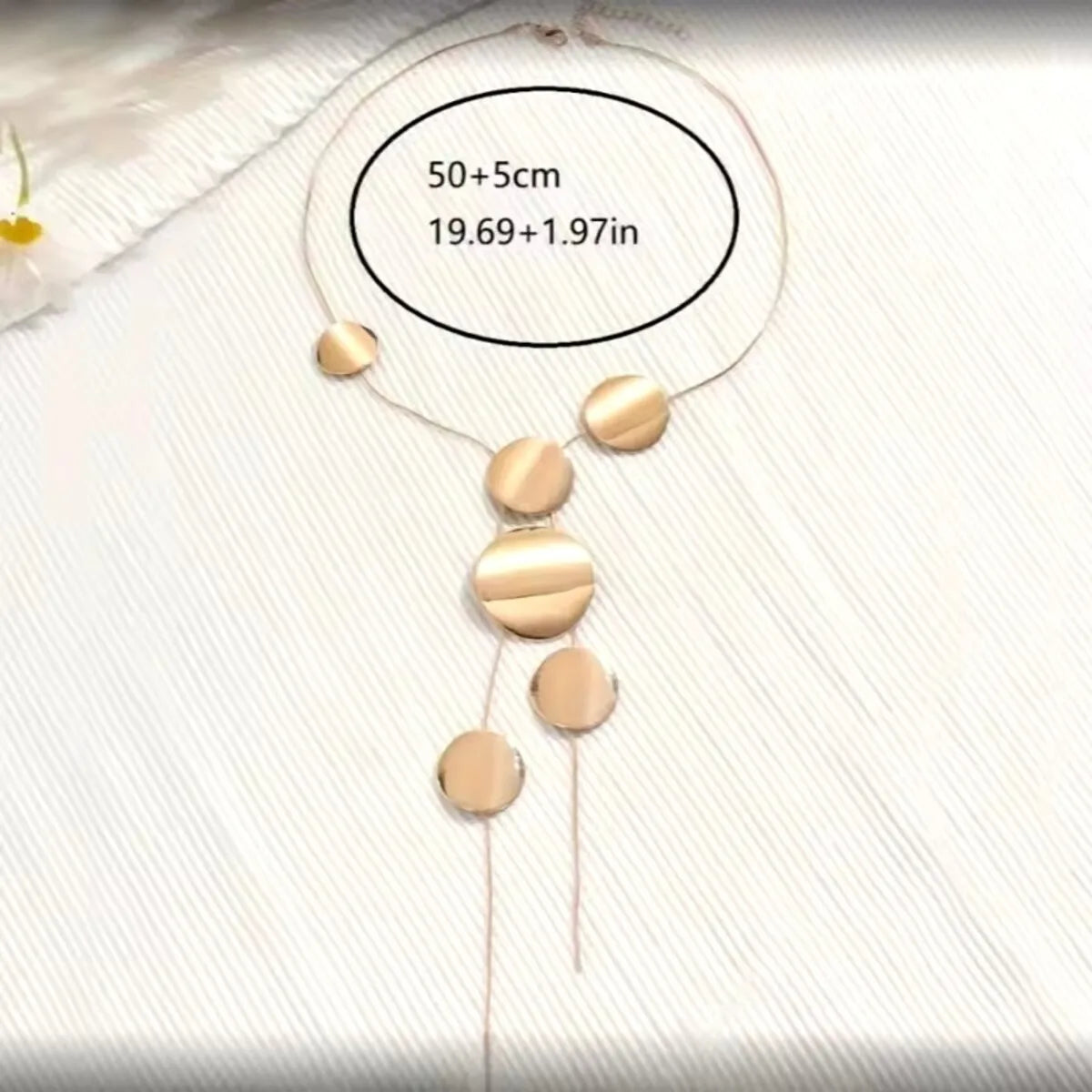 Fashion in Europe and The United States Temperament Large Round Piece Long Necklace Women's Personality Simple Collarbone Chain Oasis Select