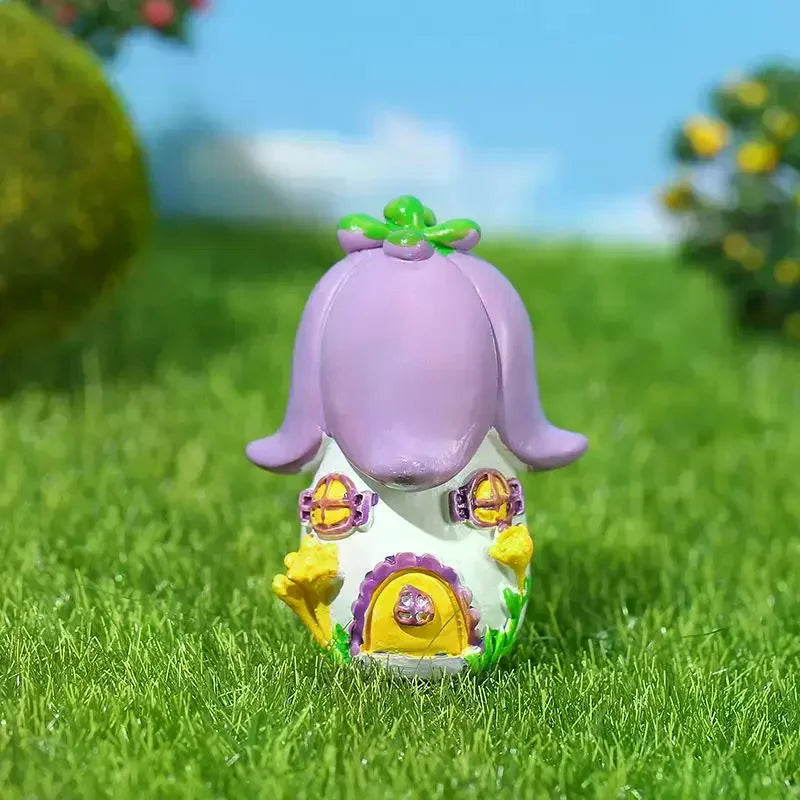 Creative Desktop Craft Ornaments in Mini Fairy Castle Design, Set of 4 Resin Figurines for Micro Landscape Oasis Select