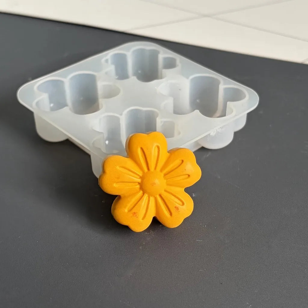 4-Cavity Mixed Size Flower Silicone Mold 3D Sakura Sunflower Chrysanthemum Mold for Handmade Candle Soap Plaster Resin Craft Oasis Select