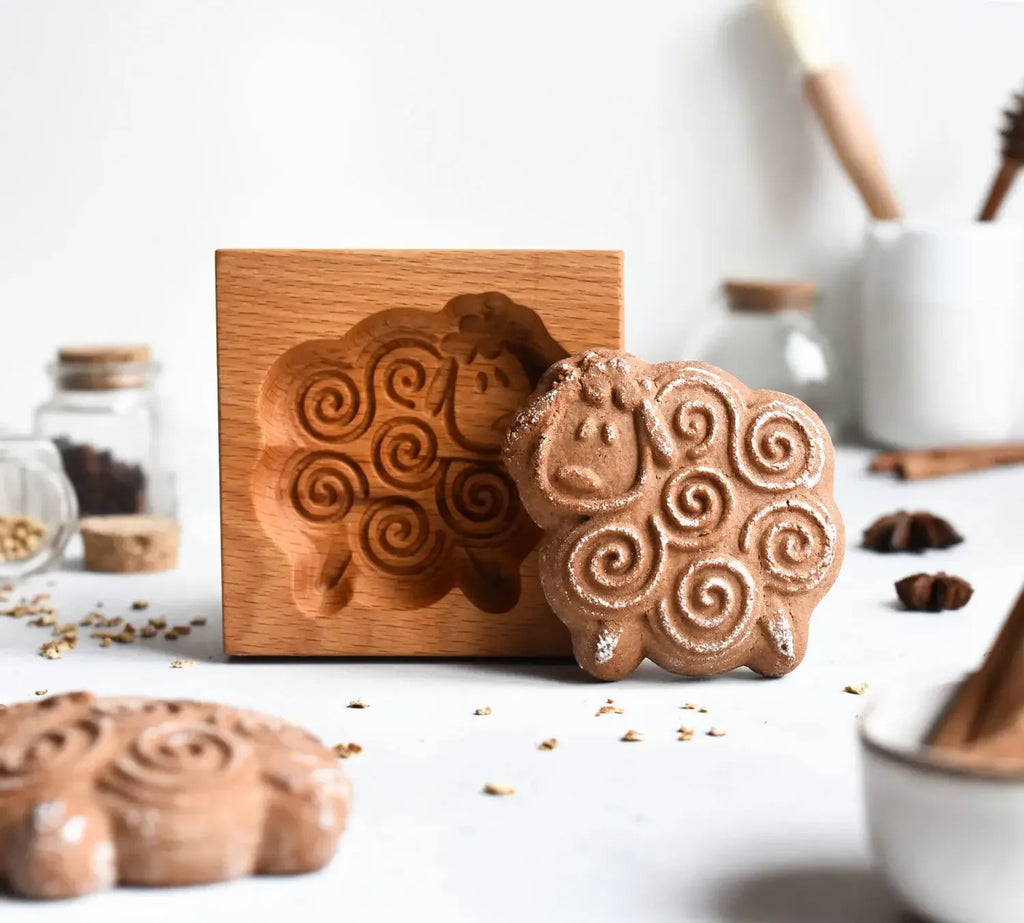 DIY Wooden Shortbread Mold Raspberry Heart Carved Gingerbread Cookie Mold Kitchen Cutter Molds For Valentine's Day Easter Party Oasis Select 12 - 10x10x2cm