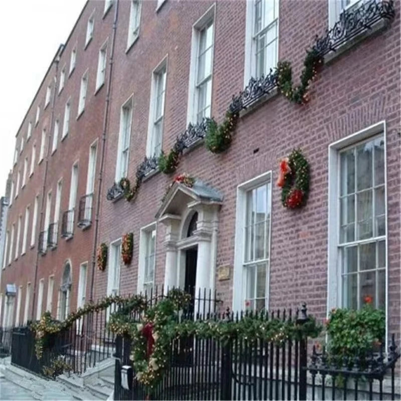2M Christmas Ribbon Garland with Bows – Tree & Party Decor Christmas Ribbon Garland Oasis Select