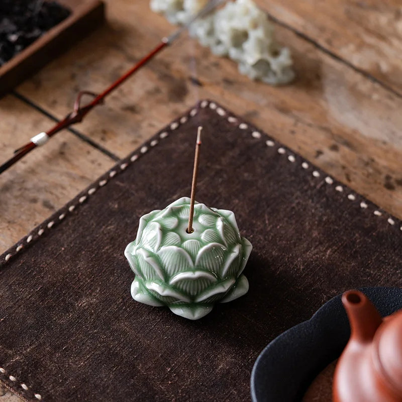 Lotus Incense Holder Incense Tray Tea Pet Tea Table Ornament Incense Burner Ceramic Aromatherapy Burner Incense Plate Chinese Oasis Select