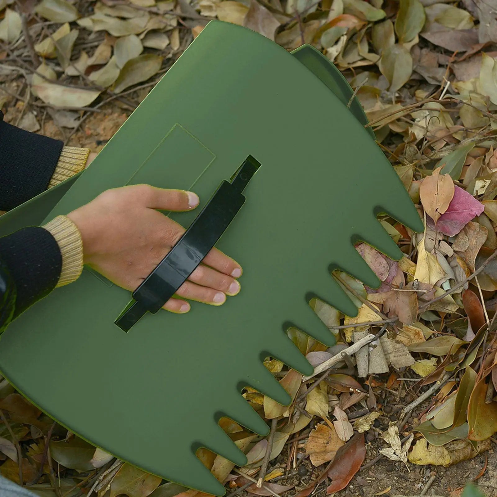 Leaf Scoops Hand Rakes Handheld gardening rake convenient for cleaning up debris in the yard lawnoutdoor gardening supplies Oasis Select