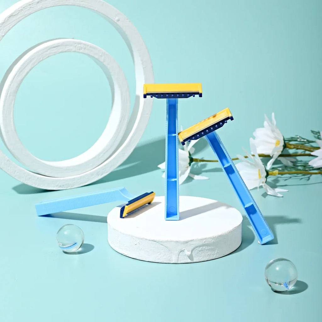 30PCS/Box Disposable Razor for Women Sanitary Manual Shaver 1 Super Sharp Blade with Comb Head for Face Down Leg Arm Bikini Oasis Select