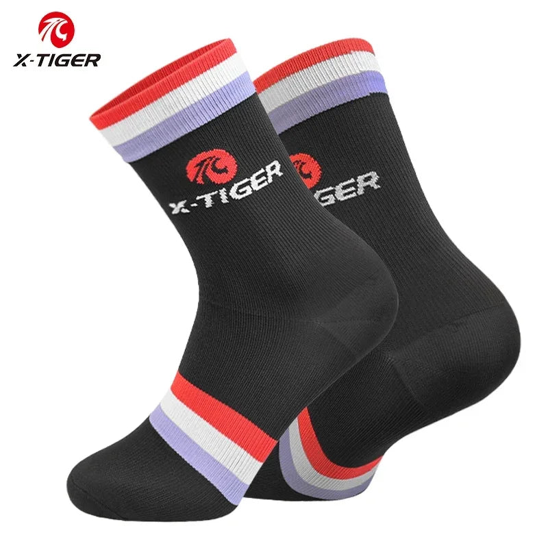 X-TIGER Cycling Sports Socks Black White Bicycle Socks for Men Women Outdoor Wear-Resistant Professional Racing Running Socks Oasis Select X-WZ-X-0201