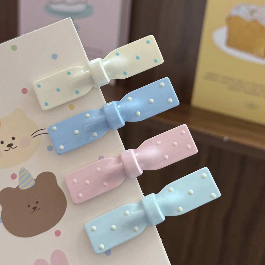 Cute Polka Dot Bow Hair Clip – Bowknot Barrette for Women & Girls