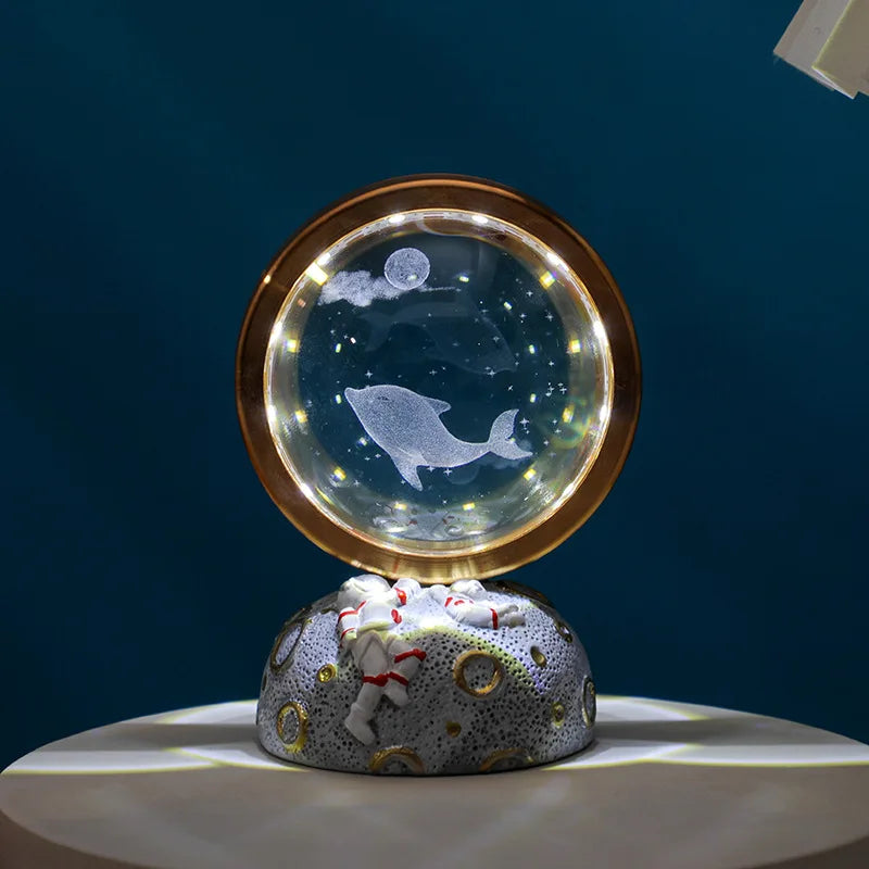 Astronaut 3d Engraved Crystal Ball, Rotatable Night Light, Creative Astronaut Office Desk Ornament, Festival Gift Oasis Select Dolphin full moon 10x6.5x6.5cm USB