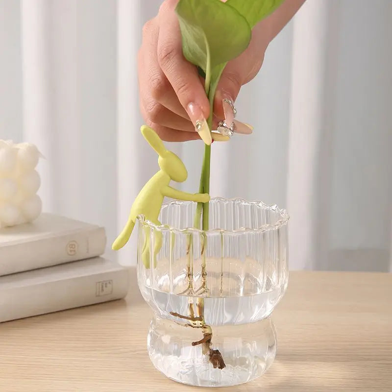 Plant Cutting Holder for Sprouts Stems and Shoots Plant Propagation Buddy Rabbit Shaped Plant Stem Support for Vase Plants Oasis Select