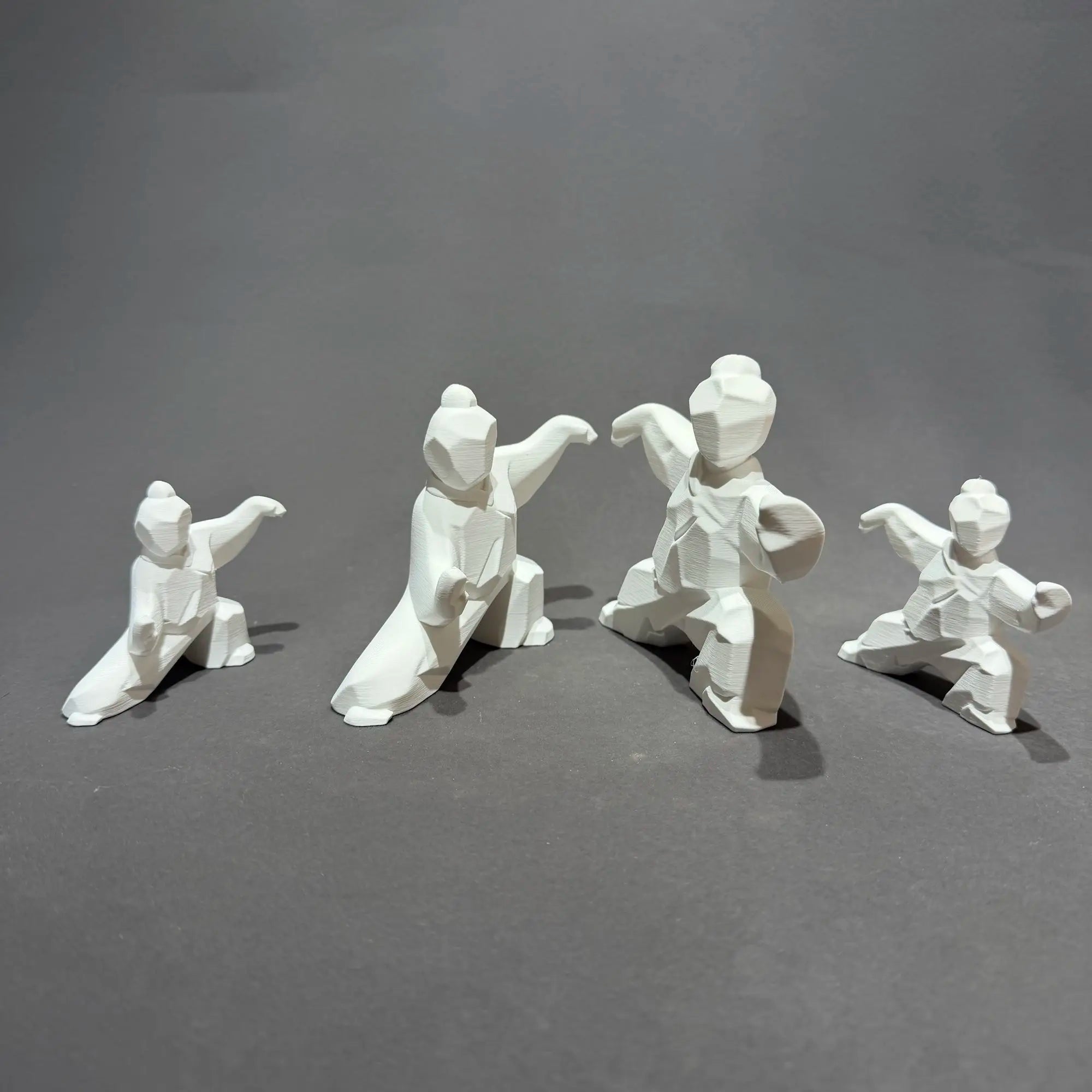 Martial person Art Figurines Set plastic Home fish tank Bonsai Desktop Ornament Kung Fu Pose Statue Figurine Tabletop Decor Gift Oasis Select