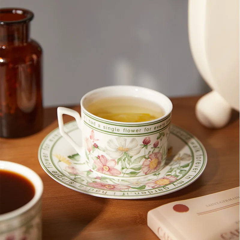 French Retro Style Coffee Cup and Saucer Gift Box Set Afternoon Tea Cup with Saucers Special Tableware High-end Ceramic Cup Oasis Select