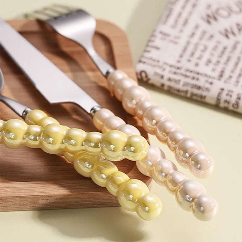 24-Piece Pearl Handle Stainless Steel Cutlery Luxury Forged Knife Fork Spoon Shell Spoon Kits Dessert Steak Dining Tableware Oasis Select