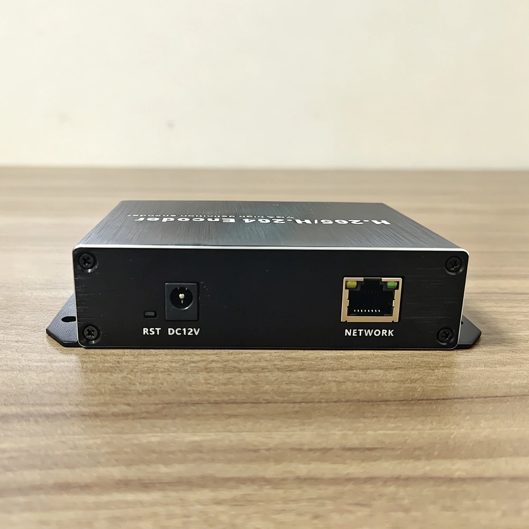 H.265/H.264 real-time video encoder, VGA to IP encoder, multi-platform live streaming, loop-out type Oasis Select