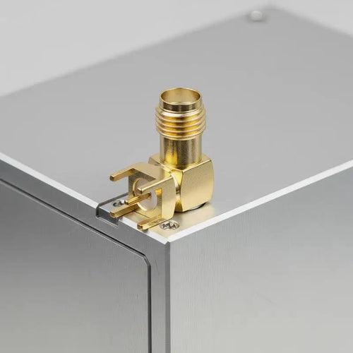 10/20 connector sockets 90 degree SMA-KWE angle type SMA RF angle type four pin SMA female connector W external thread Oasis Select
