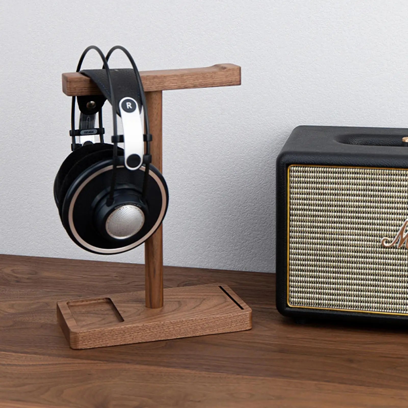 Wooden Headphone Stand Walnut Headphone Rack Rustic Desktop Headphone Hanger Universal Headphone Holder for Most Music Game Oasis Select Default Title