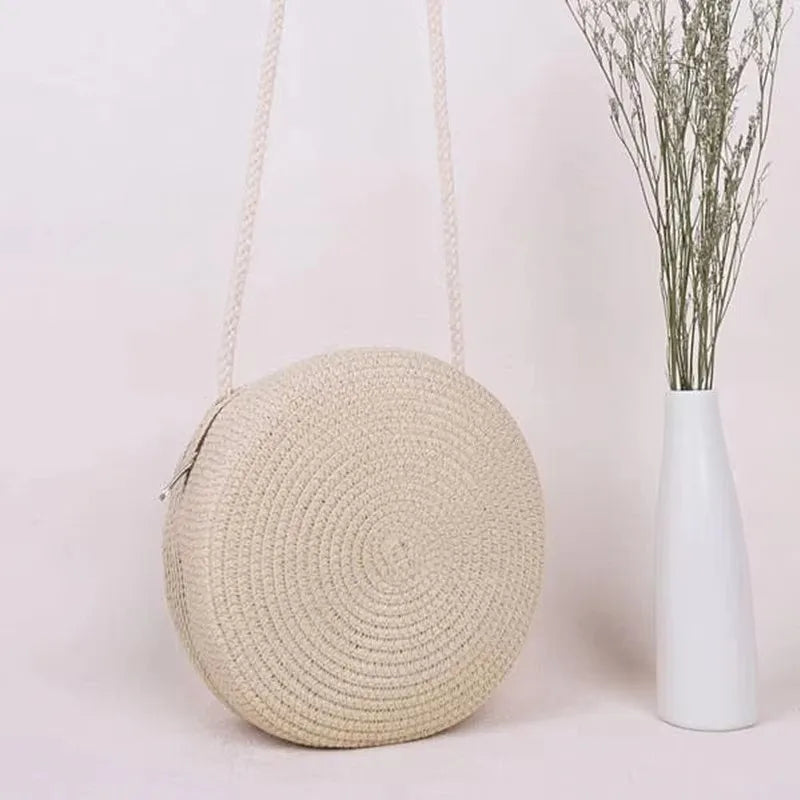Round Straw Crossbody Bag – Minimalist Women's Shoulder Purse