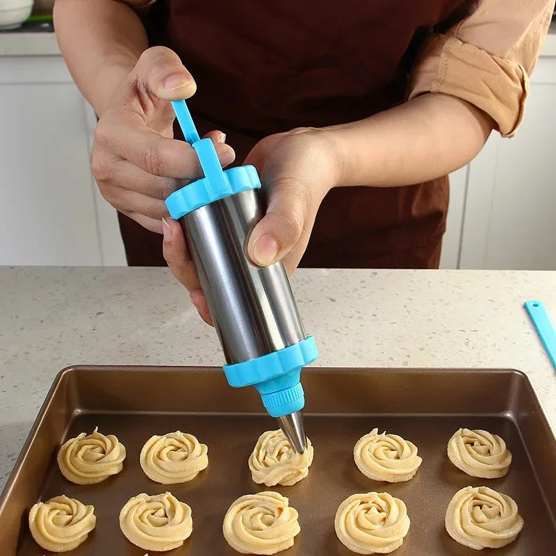 Cookie Decorating Gun Set – Stainless Steel & 3 Nozzles Cookie Decorating Press Oasis Select