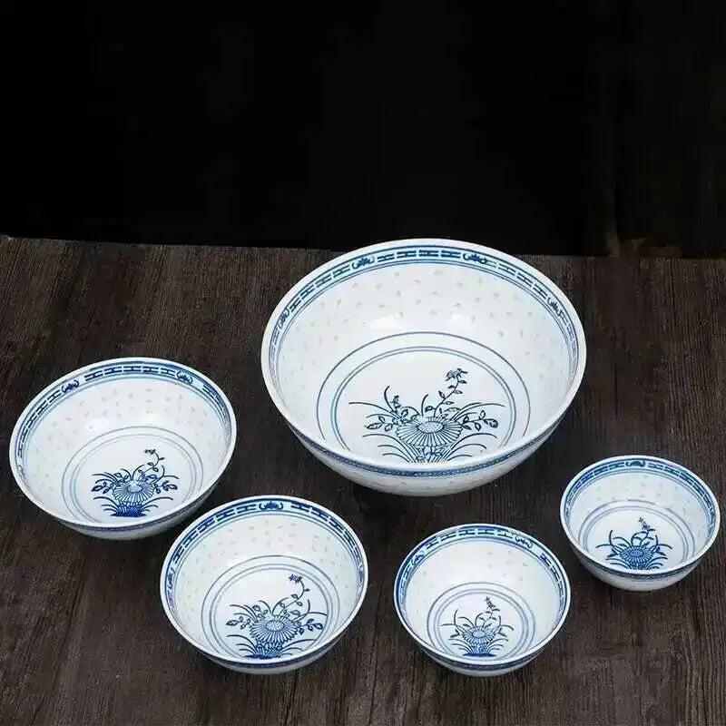Old-fashioned Ceramic Blue And White Noodles Bowl Blue And White Porcelain Bowl Rice Bowl Oasis Select