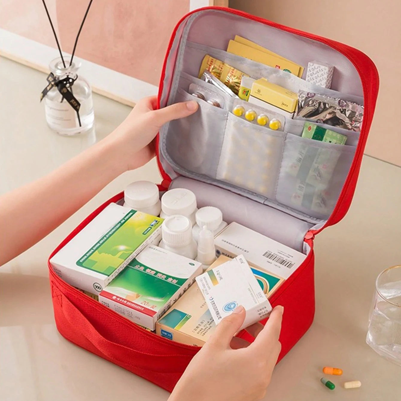 Portable Portable Medical Kit, Home First Aid Kit, Outdoor Travel Medical Kit, Large Capacity Medicine Storage Bag Oasis Select