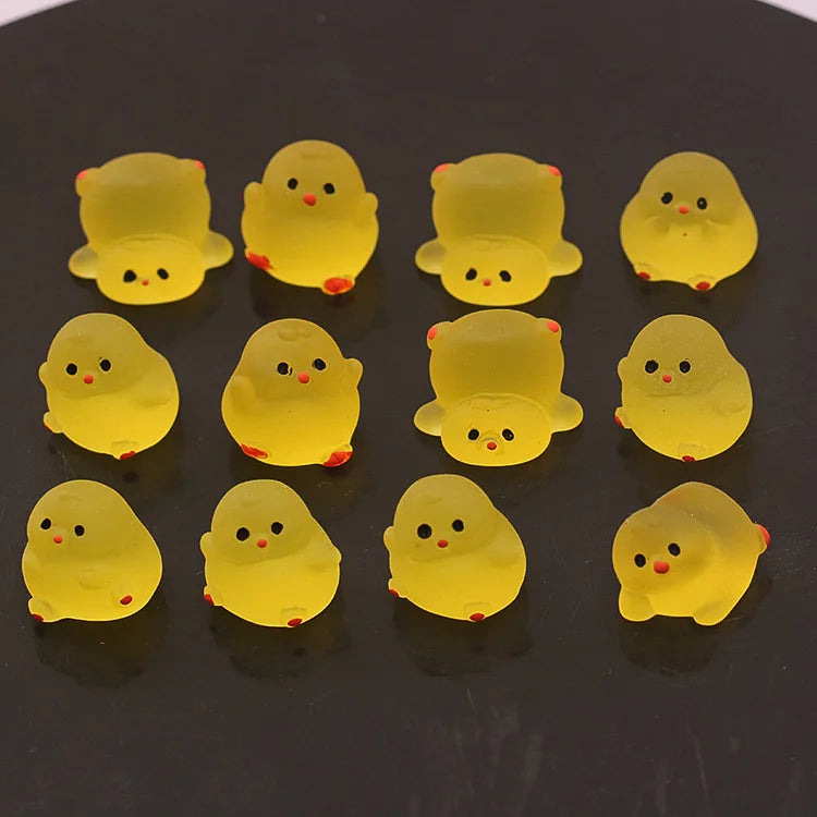 Glow-in-the-dark Kung Fu Chicken Simulation Resin Yellow Chicken Cartoon Animal Small Decoration Children Toy Gift Oasis Select