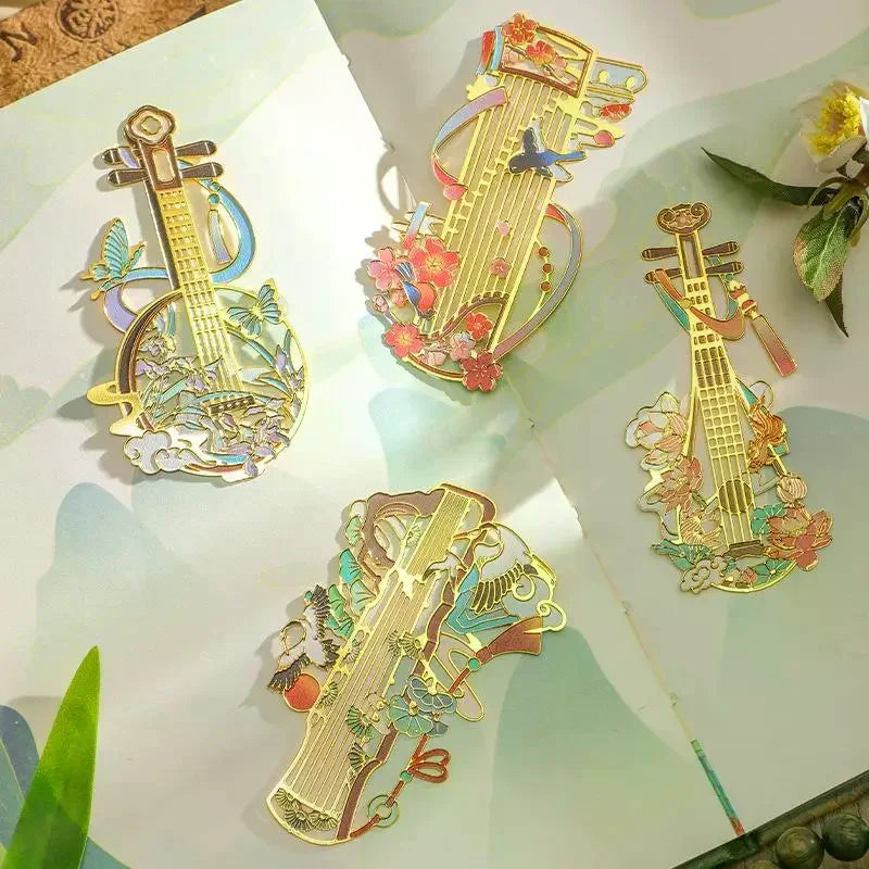 Vintage Butterfly Fan Metal Bookmark Hollow Flower Painting Bookmarks Student Reading Book Clip For Book Lovers Readers Gifts Oasis Select