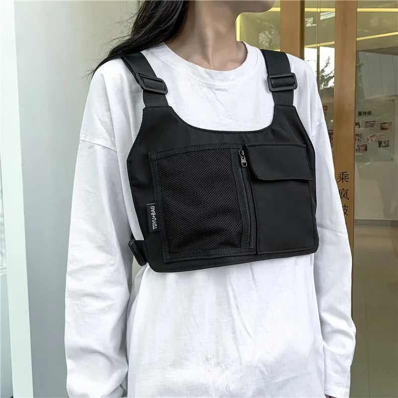 Unisex Hip-Hop Streetwear Chest Rig Bag High Quality Nylon Multi-function Tactical Vest Backpack for Outdoor Sports Travel Oasis Select black 34CMX20CMX1CM