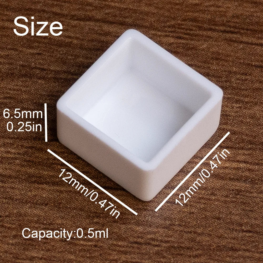 50/100pcs Watercolor Pans – 0.5ML Plastic Empty Paint Pans for DIY Watercolor, Oils, Acrylics – Compatible with Metal Palette Ti Oasis Select