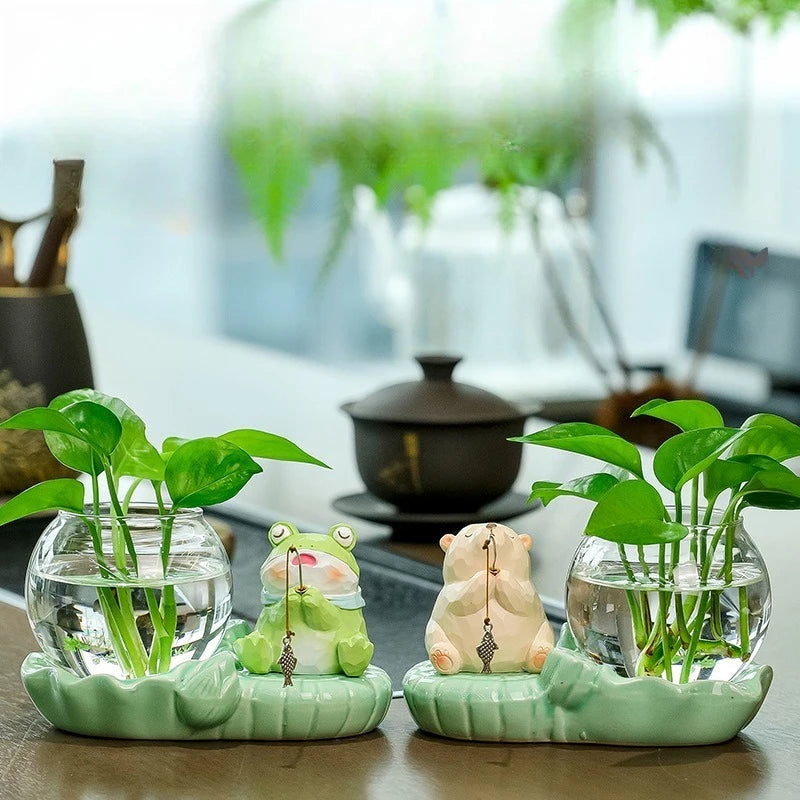 Lovely Animal Shaped Hydroponic Vase Panda & Fortune Frog Ornament Creative Desktop Decor for Home & Festival Gift Oasis Select