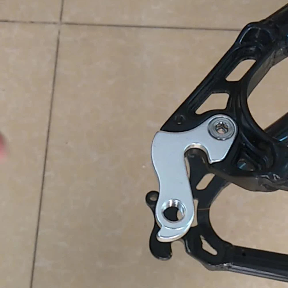 1pc Bicycle Tail Hook With Mounting Bolt Derailleur Gear Hanger Hook For M4 M5 Derailleur Hanger Aluminum Alloy Cycling Parts Oasis Select