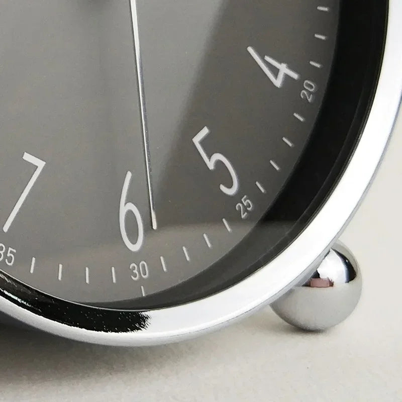 4-inch Metal Bedside Silent Alarm Clock Creative Fashion Simple Digital Alarm Clock Oasis Select