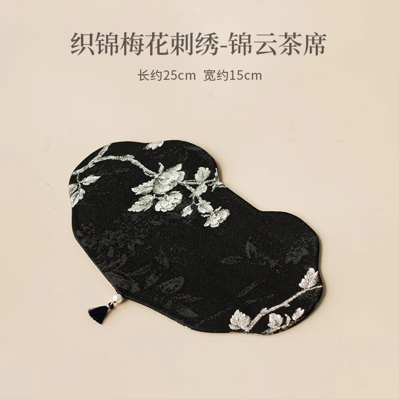 Brocade Plum Blossom Embroidery Double-sided Tea Mat Home Fabric Chinese Style Dry Bubble Tea Mat Tea Cup Teapot Heat Insulation Oasis Select Cloud Tea Ceremony