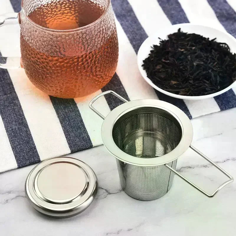 Reusable Stainless Steel Mesh Tea Strainer with Lid for Loose Tea Leaves And Spices Compatible with Teapots And Mugs Oasis Select