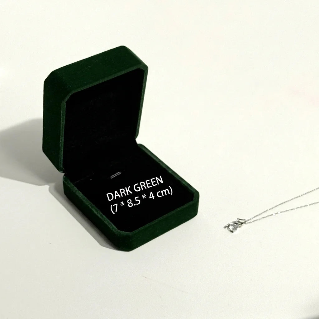 Velvet Necklace Pendant Gift Box – Soft Lined Jewelry Storage Case