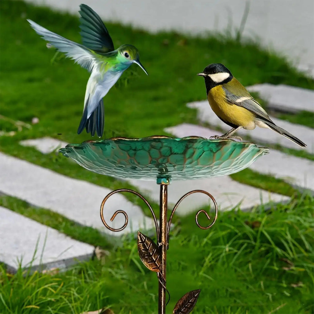 Upright bird bathing tub rust-proof sturdy and durable vintage metal bird bathing tub for gardens feeder metal bird bathing tub, Oasis Select
