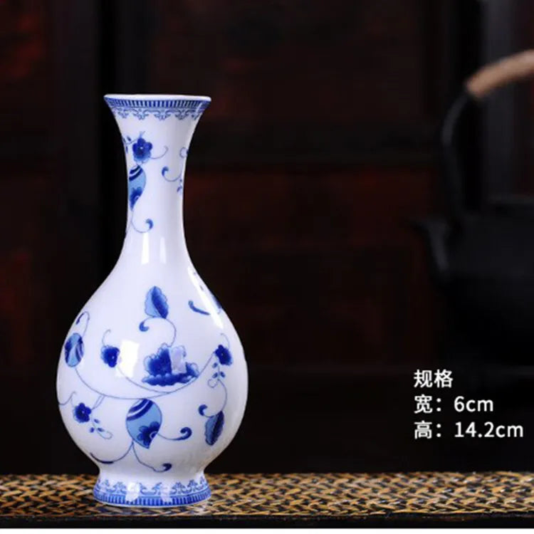 Chinese Table Top Antique Blue And White Porcelain Vase Decoration Crafts Small Ceramic Flower Arrangement Oasis Select M