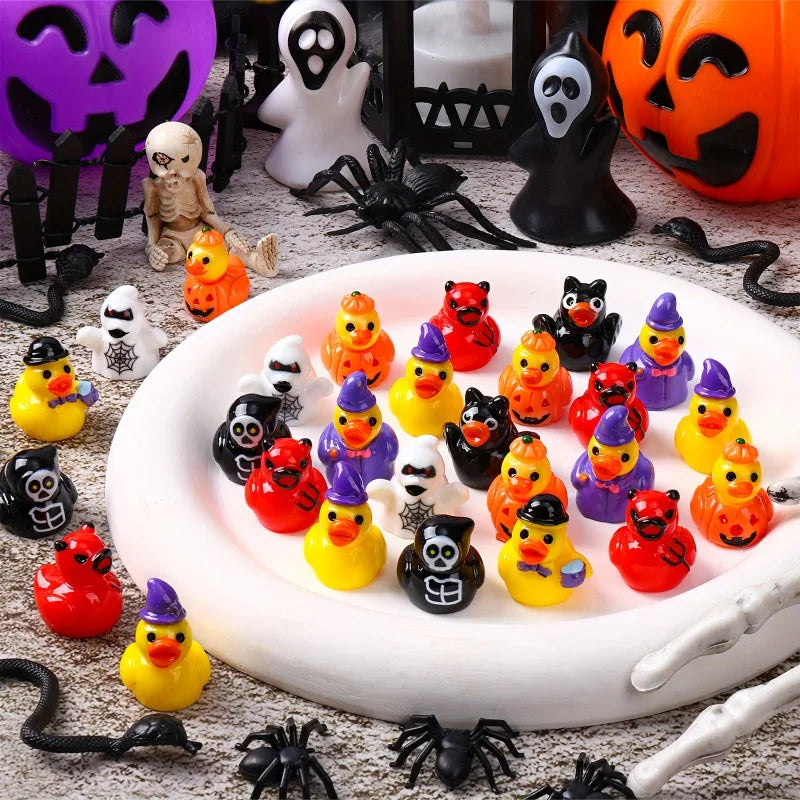 40 sets of Halloween mini ducklings, with 8 different styles randomly distributed, suitable for garden decoration Oasis Select