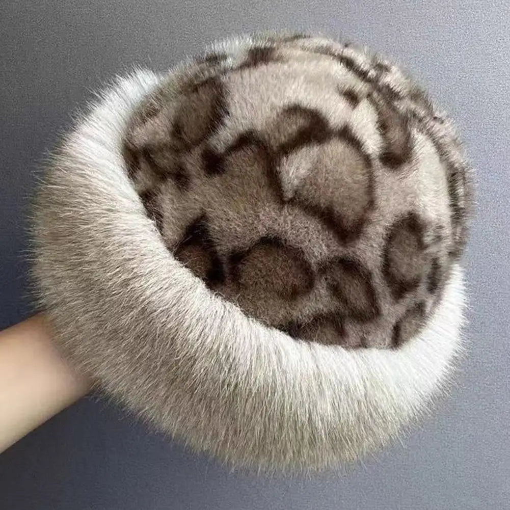 Women's Plush Leopard Print Winter Knit Hat with Pom Pom