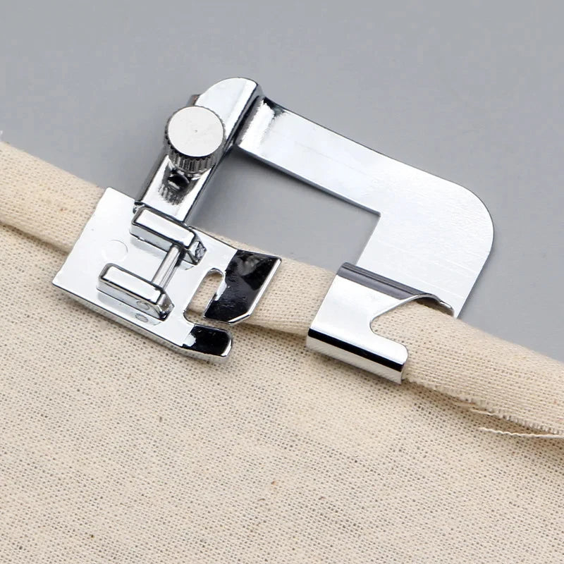 Snap-On Rolled Hem Presser Feet Kit 9–25mm | 6290 Sewing