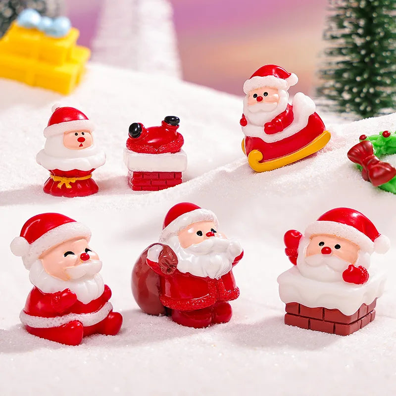 Mini Santa Claus Resin Ornament | Christmas Snow Décor